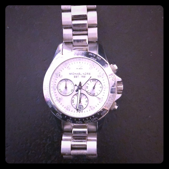 Michael Kors Accessories - GUC Michael Kors Stainless Steel Watch